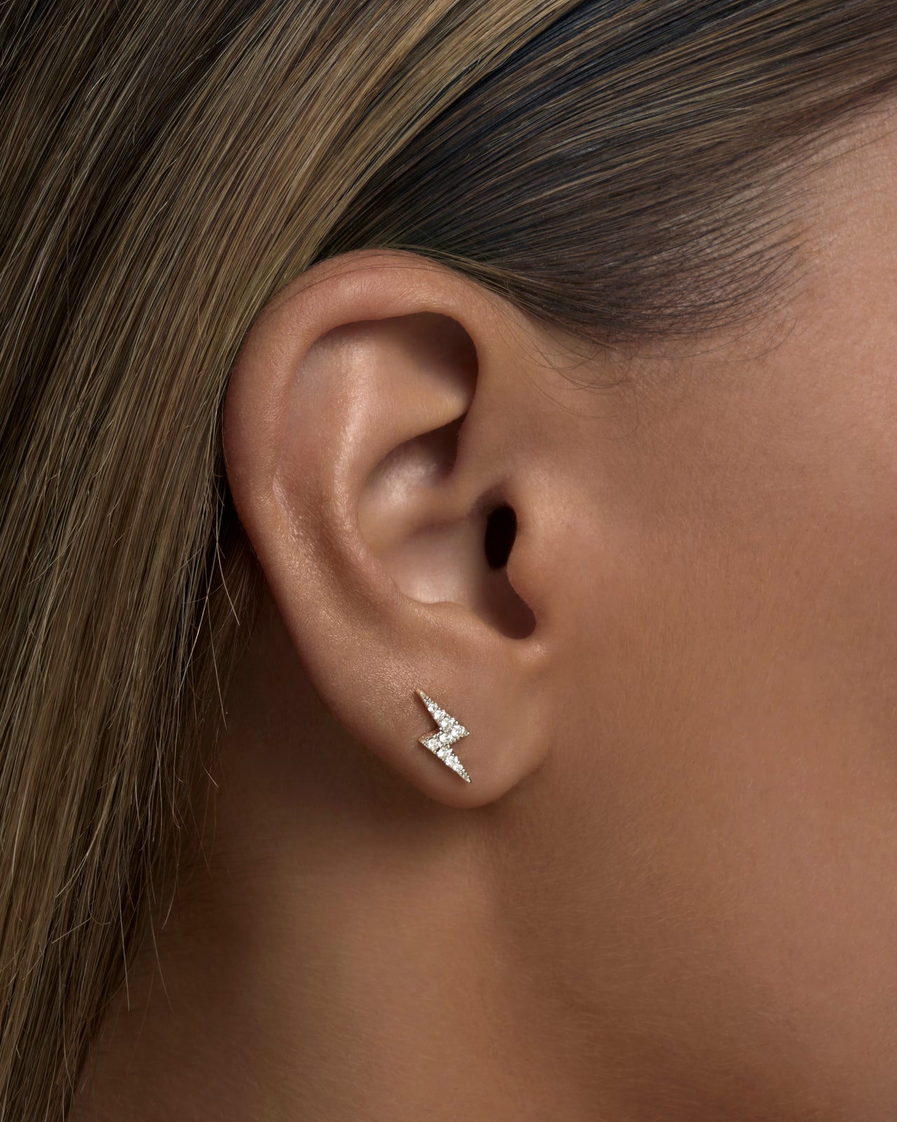 Lightning Bolt Stud Diamond Earring | 9K White Gold